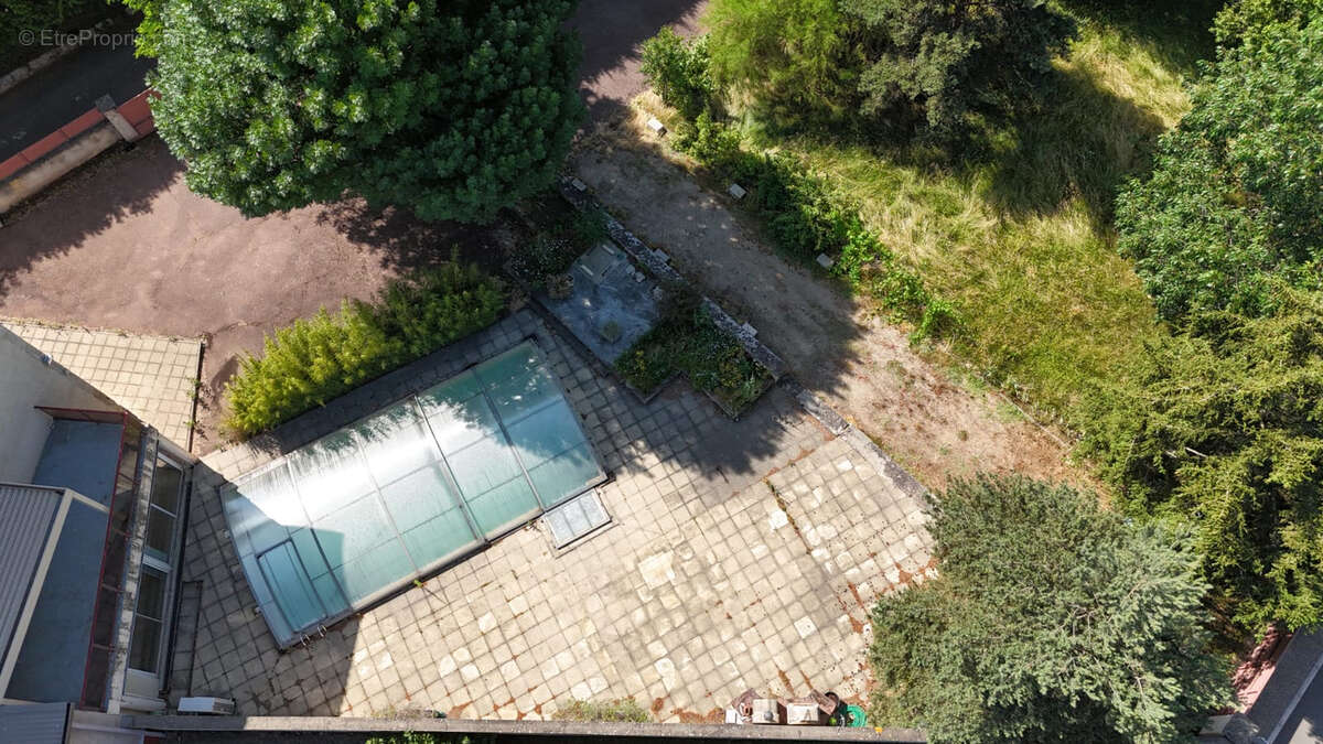 Maison familiale rénovée 180 m² - Piscine chauffée - DPE B - Centre Brives - photo 14
