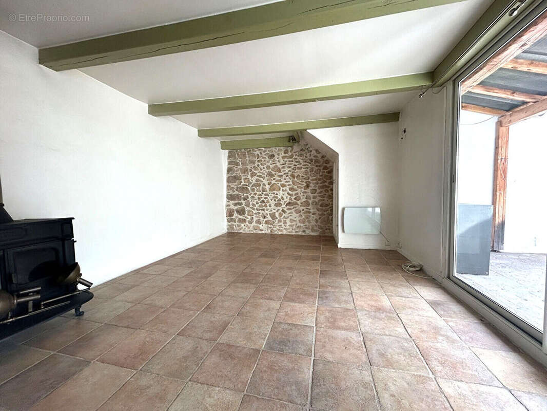 Appartement à ROCBARON