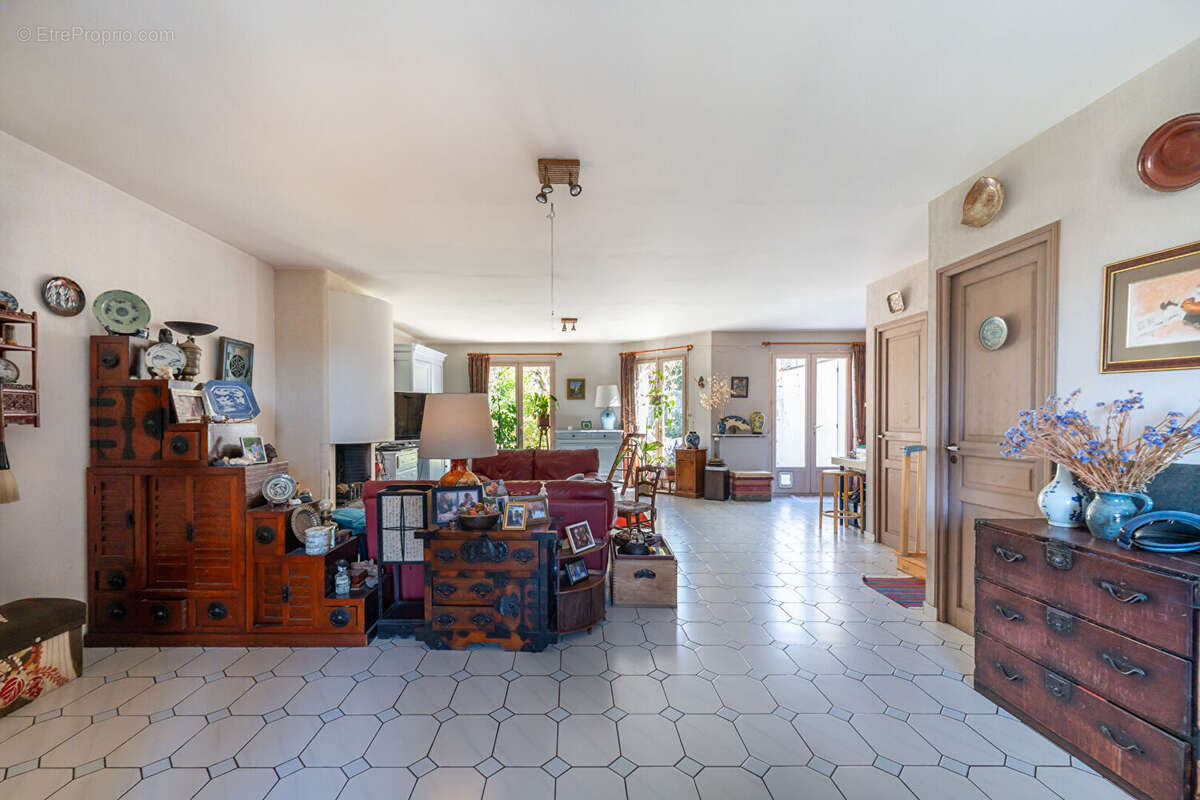 Maison Antony de 6 pièces d'environ 138.61m² - photo 4