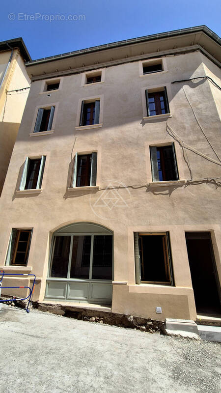 Appartement à ROMANS-SUR-ISERE