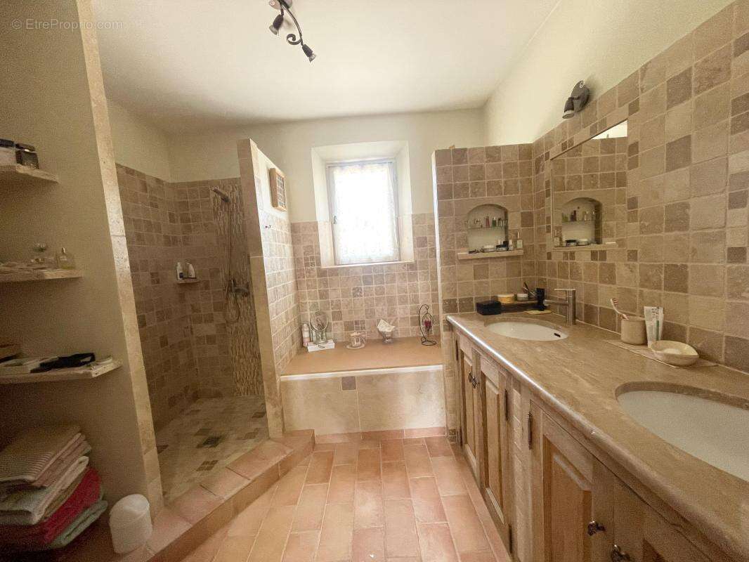 Maison à CHEVAL-BLANC