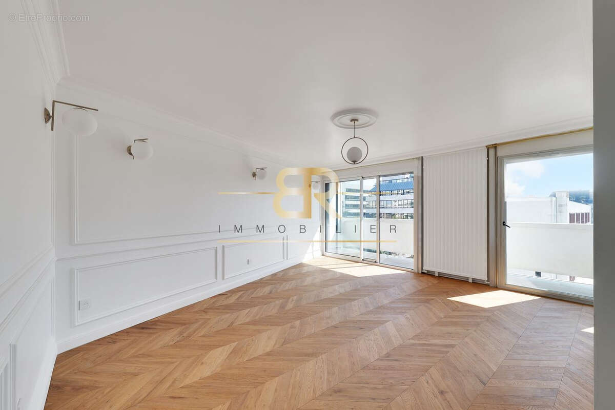 Appartement à PARIS-12E