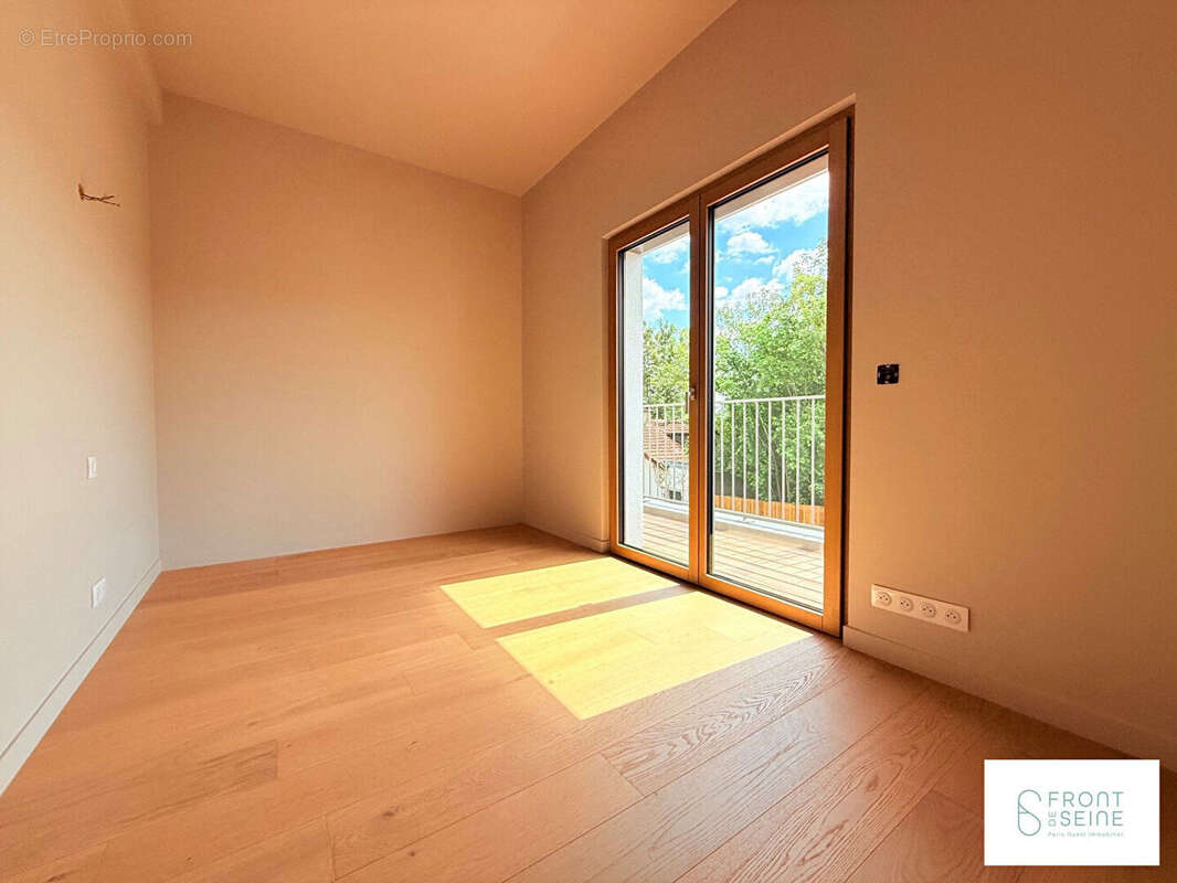Maison 6 pièces - 143.40 m² - Croix Bosset - Monesse - photo 6
