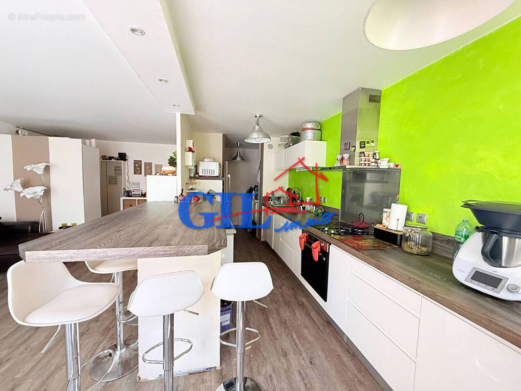 Appartement à NANDY
