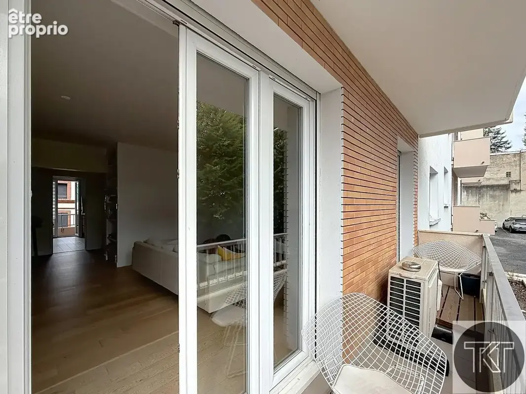 Appartement 104 m² traversants  3 chambres  garage  cave  deux balcons - photo 9