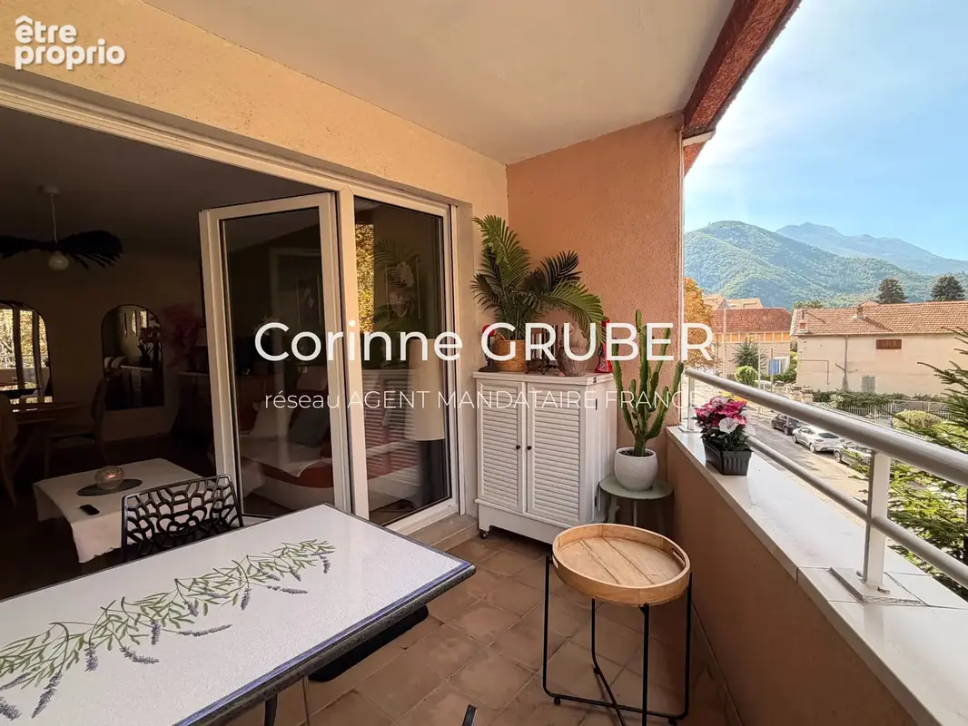 Digne proche centre type 4 de 76 m² avec terrasse, garage et cave - photo 2