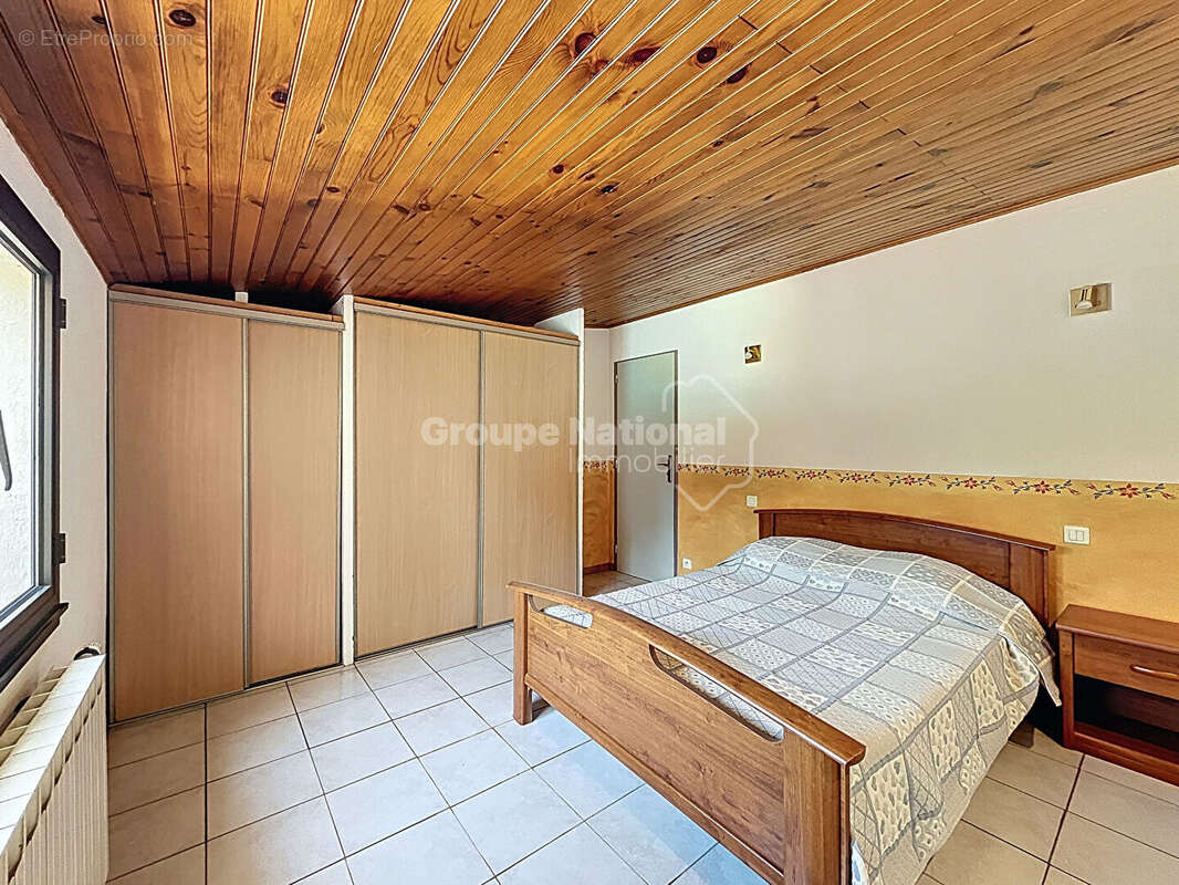 Uchaux, propriété avec gîte 205m² , possibilité revenu locatif, 4870m² de terrain arboré avec piscine - photo 21
