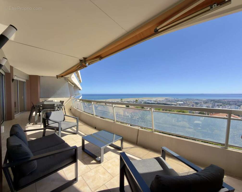 Appartement à NICE