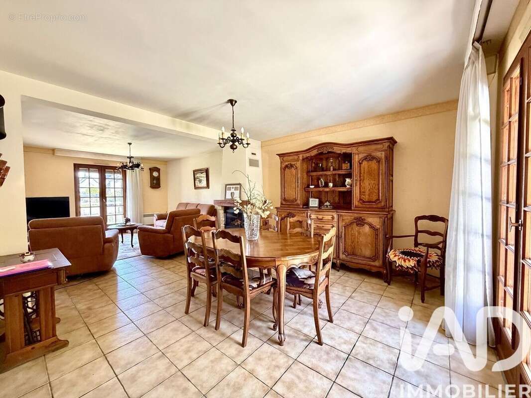 Photo 7 - Maison à ORGERES