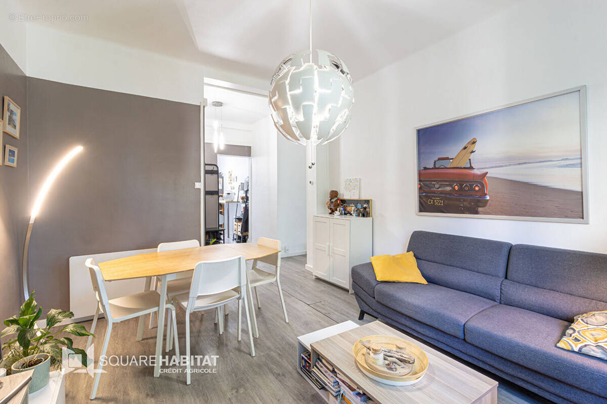 Appartement à MARSEILLE-9E
