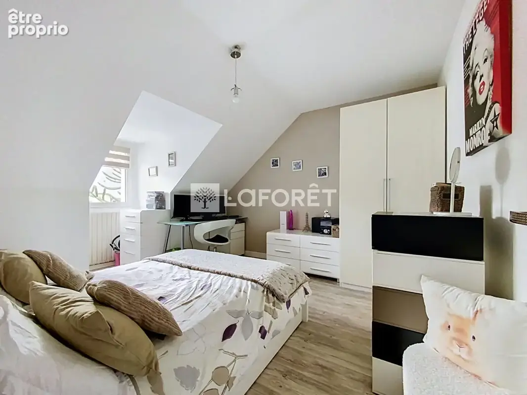 Maison Cholet 7 pièce(s) 143 m2 - photo 9
