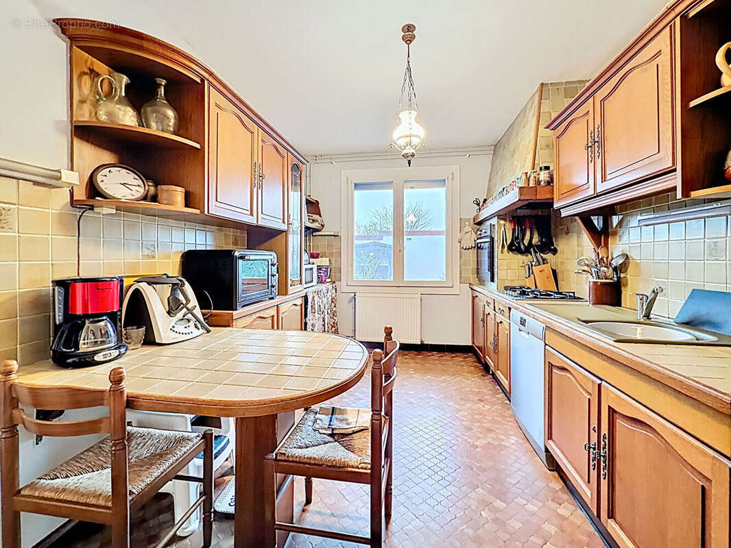 Maison à MAINVILLIERS