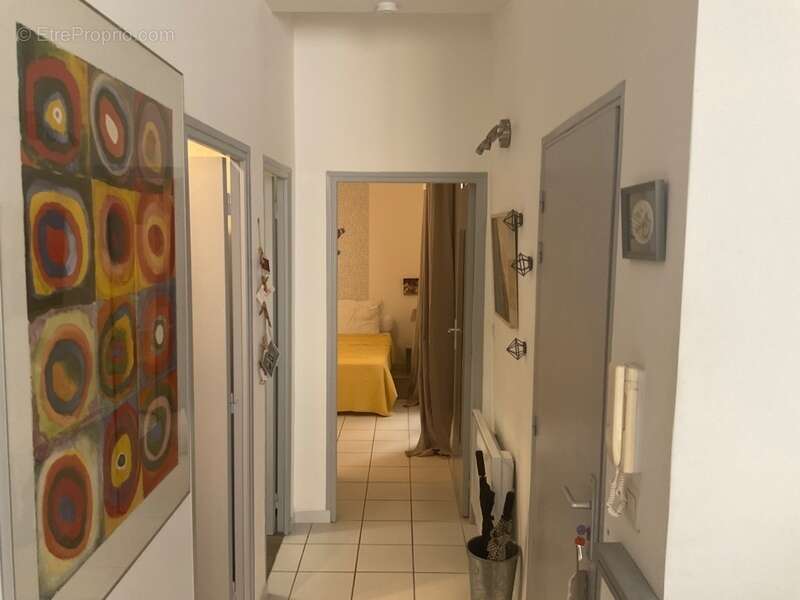 Appartement à vendre 3 pièces AIX EN PROVENCE (13) Centre ville - photo 6