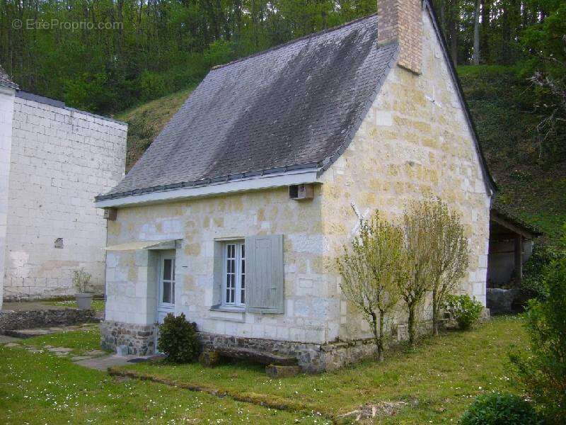 Maison à GENNES