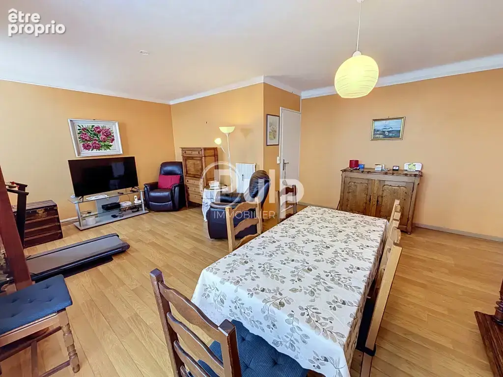 MOUVAUX Centre — Appartement en exclusivité, tout à pied & tram Trois Suisses - photo 8