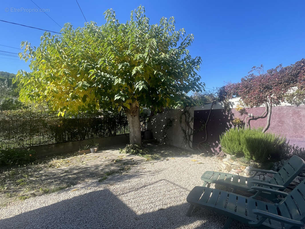 Maison à VAISON-LA-ROMAINE
