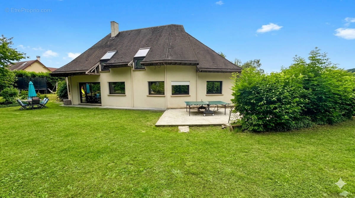 Maison à SENLIS