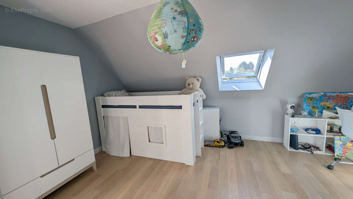 Maison à SAINT-QUENTIN-EN-TOURMONT