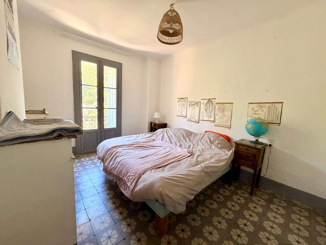 Maison de cachet de 367m2 sur un niveau avec un terrain de 800m2 - PLAISSAN - PEZENAS - photo 14