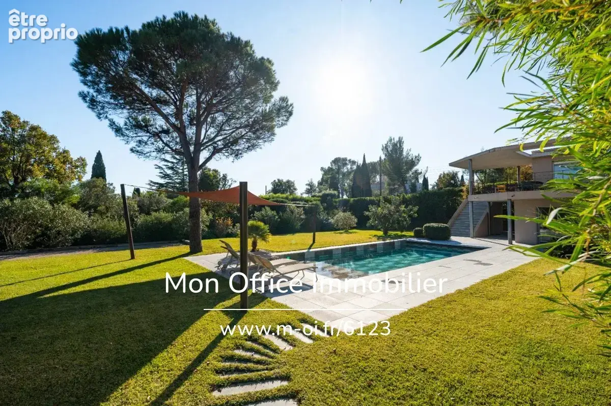 Référence : 6123-NGU. - Maison 6 pièces - 240m2 - 4 chambres - Vue MER - Piscine - Garage - photo 5