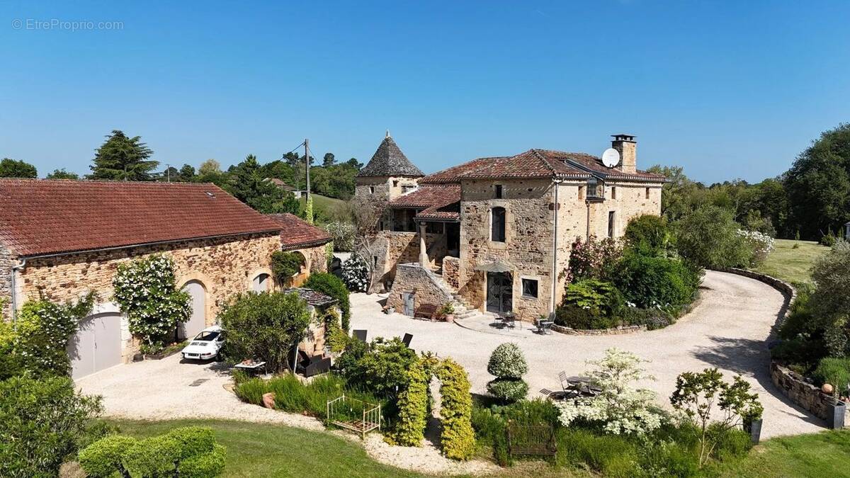 Maison à VILLEFRANCHE-DU-PERIGORD