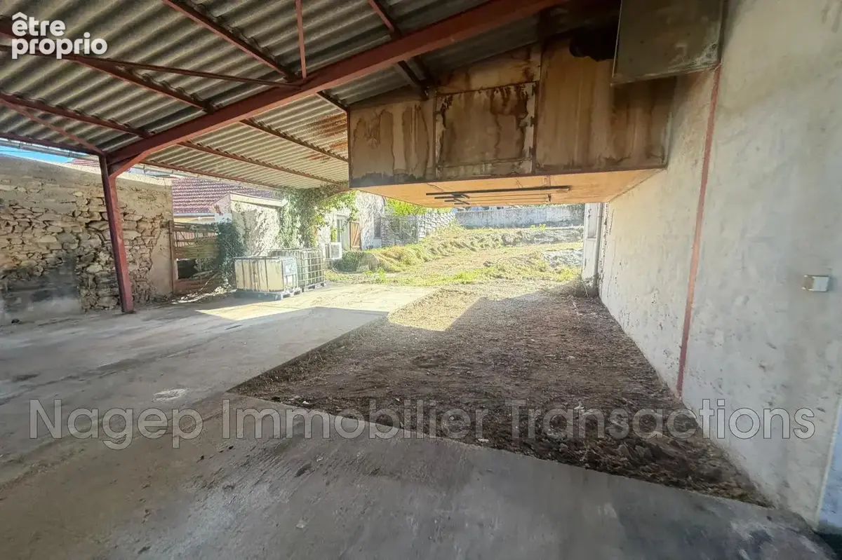 Commerce 300 m² à vendre à Creuzier-Le-Vieux (03300) - photo 3