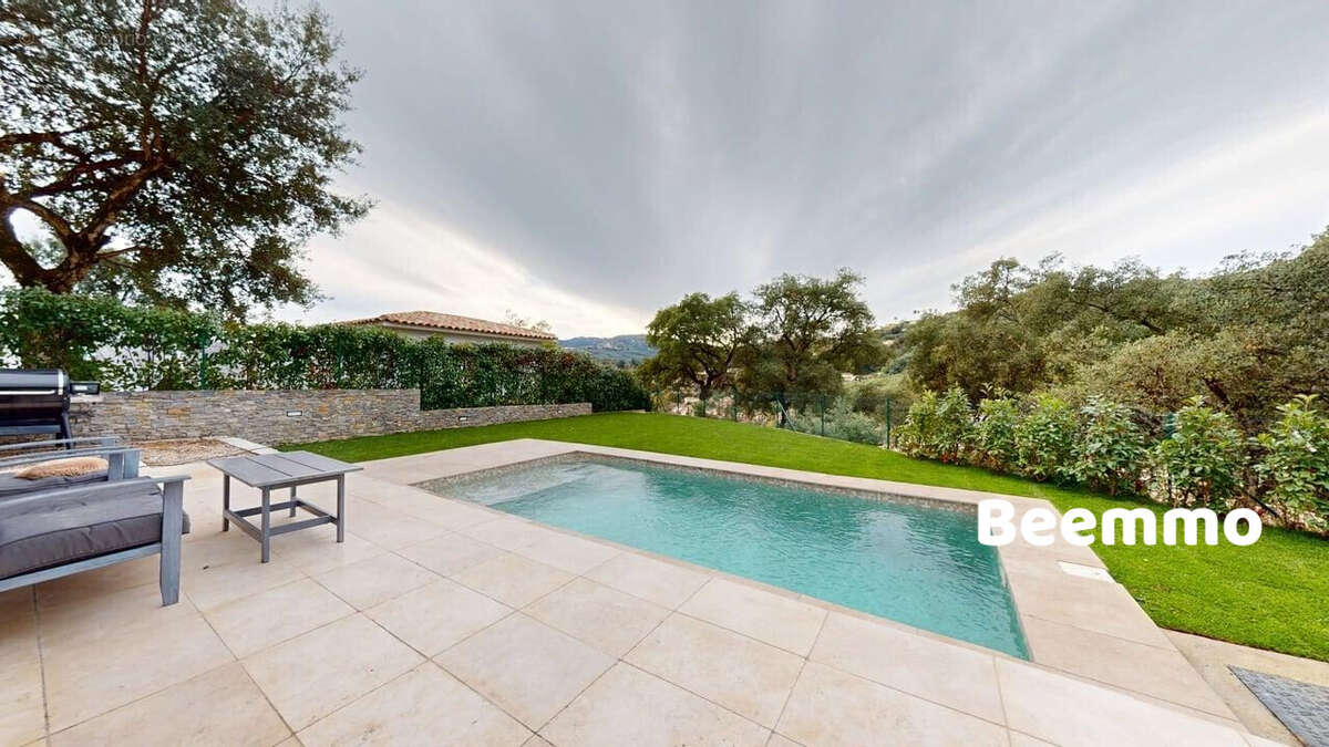Villa moderne 4 pièces avec jardin, piscine et garage - photo 13