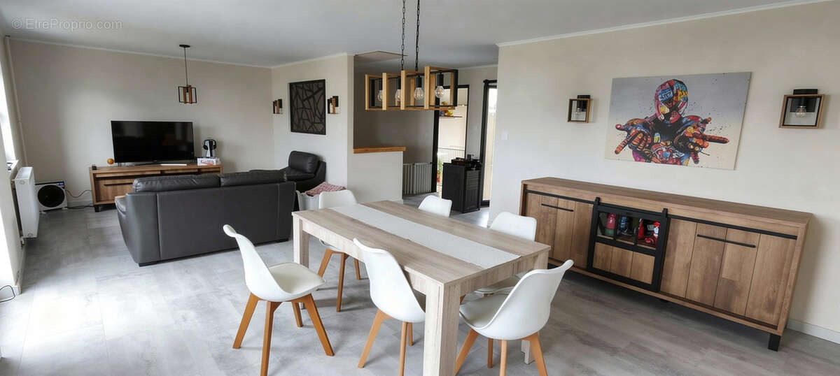 Maison à REMERING-LES-PUTTELANGE