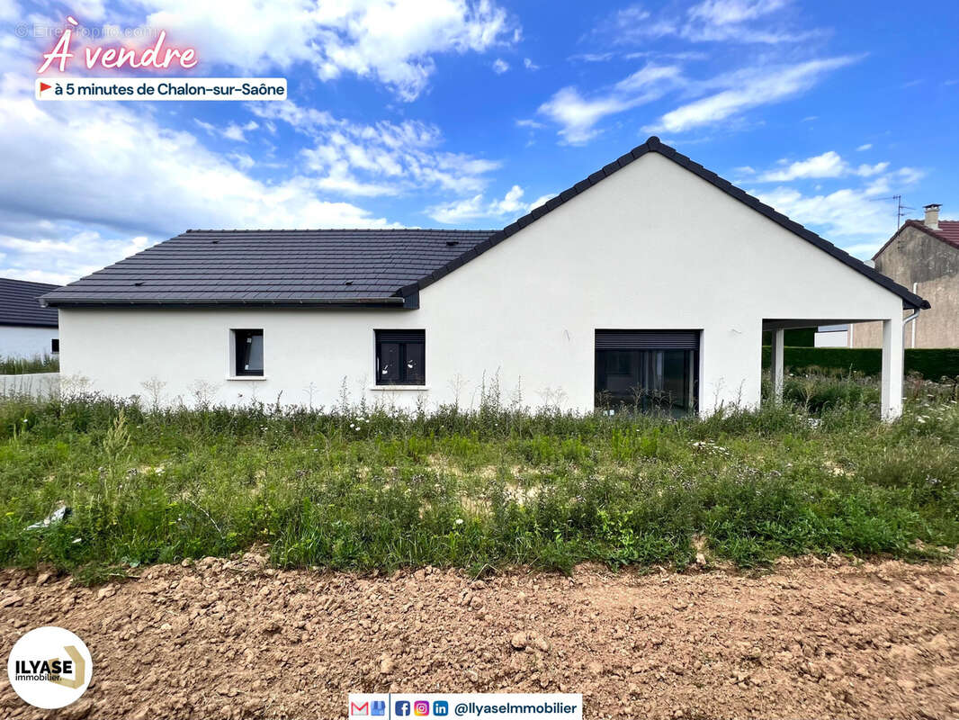 Maison neuve  Bel espace de vie  4 CH  680 m2 - photo 5