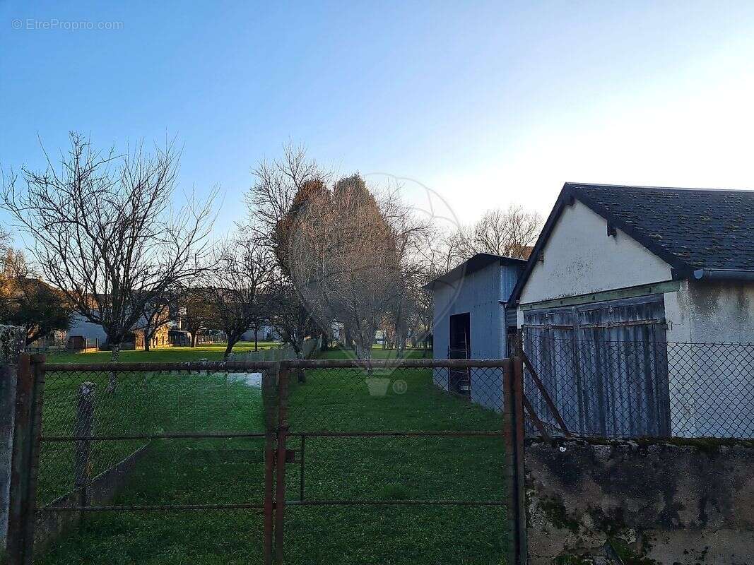 Maison à PREMERY