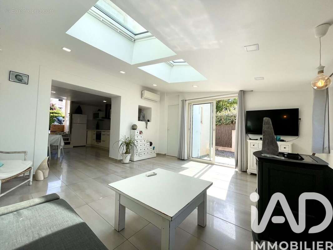 Photo 3 - Appartement à LA CROIX-VALMER