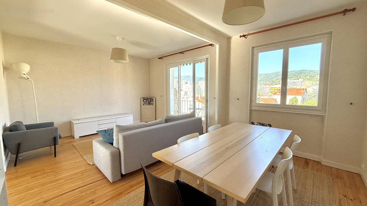 Appartement à CLERMONT-FERRAND