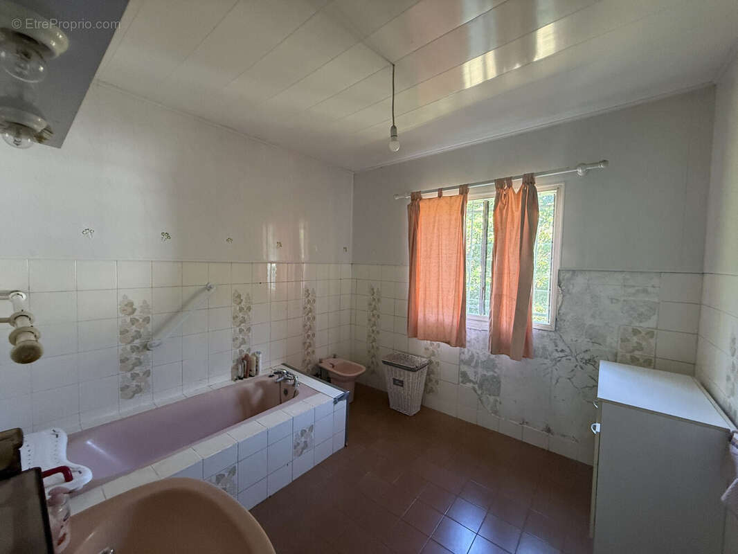 Maison à LE TAMPON