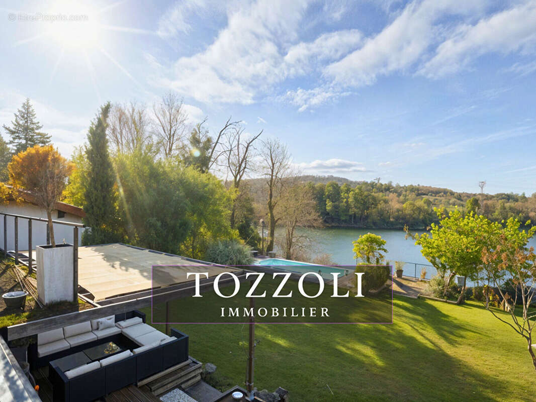 Maison à SAINT-QUENTIN-FALLAVIER