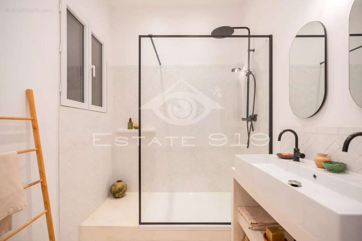 Art déco & terrasse de 47m2 – Proche Longchamp - photo 8