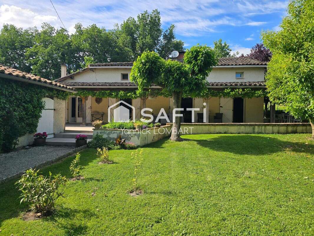 Maison 167 m² à La Sauziere-Saint-Jean  - photo 2