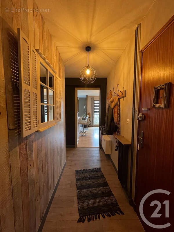 Appartement à MOULINS