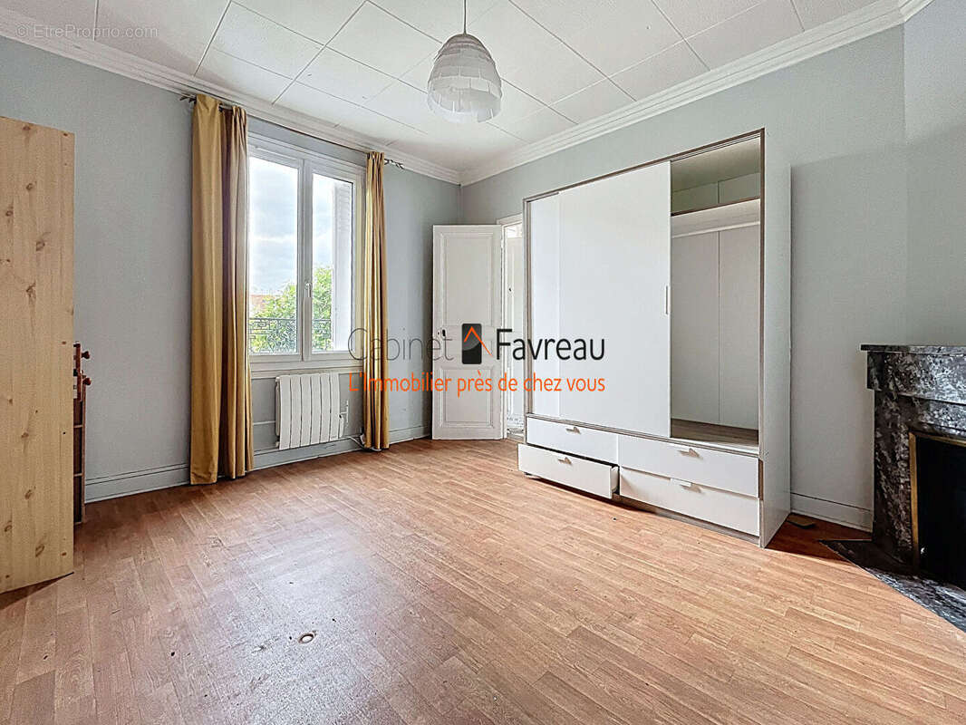 Maison à CHOISY-LE-ROI