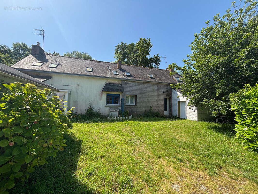 Maison à CLOHARS-CARNOET