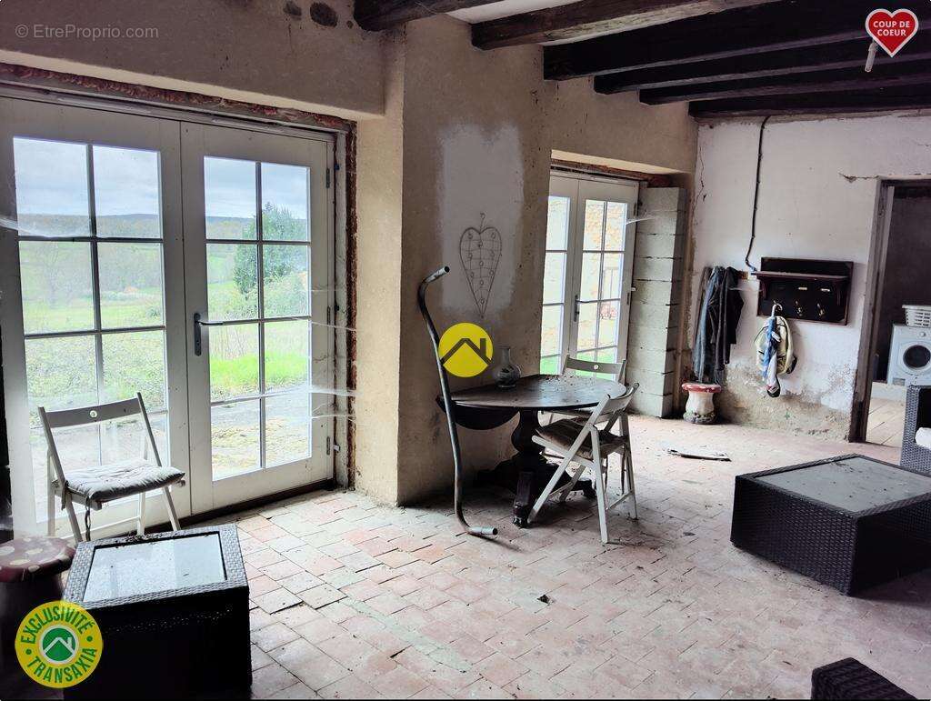 Maison à COULEUVRE