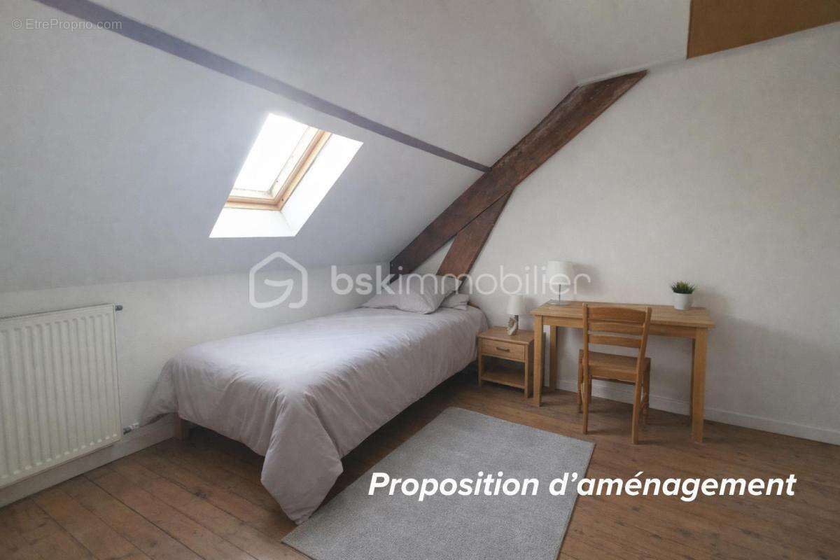 Maison à FLAVY-LE-MARTEL