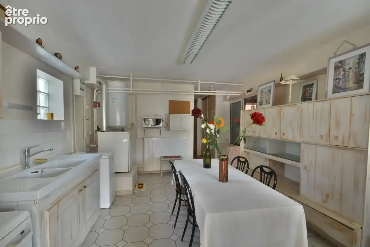 Agen centre-ville – maison 220 m² – 4 chambres – jardin – double garage - photo 16
