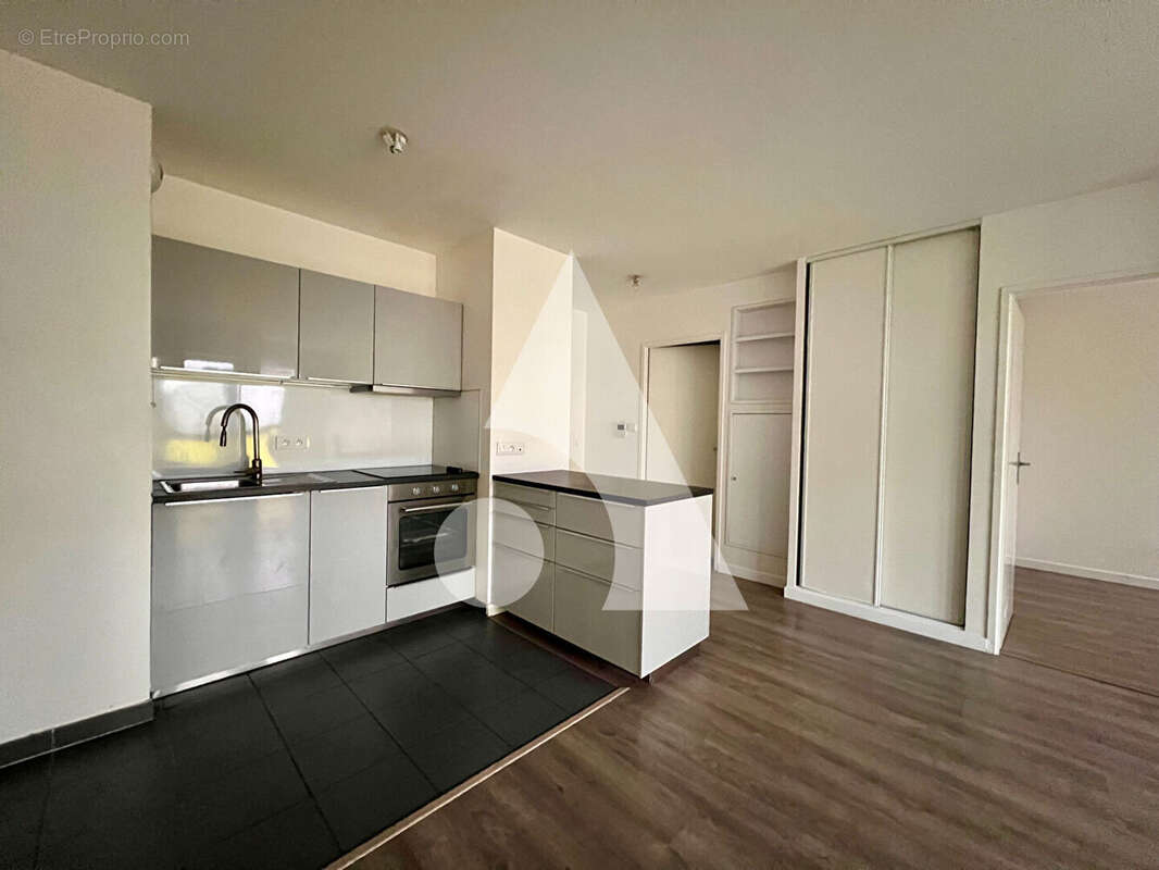 Appartement à SAINT-OUEN