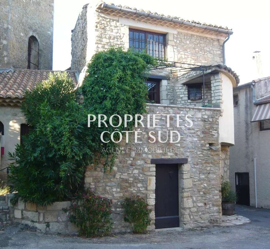 Maison à SAINT-PONS-LA-CALM