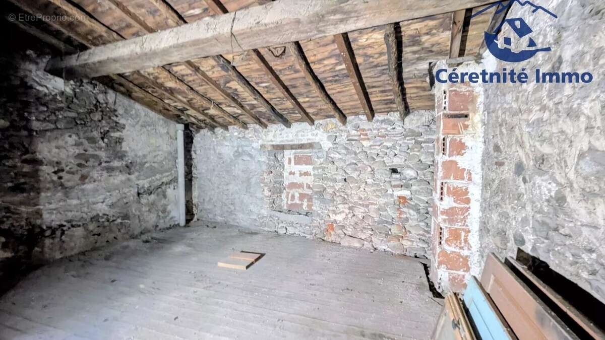 Appartement à ARLES-SUR-TECH