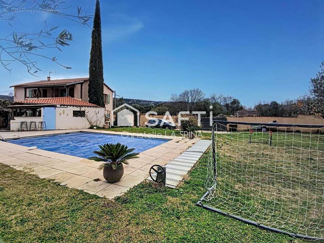 Maison 150 m² à Saint-Bonnet-Du-Gard  - photo 2