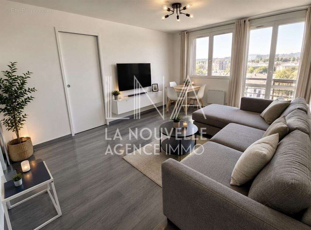 LNA, la nouvelle agence à le plaisir de vous présenter ce charmant T3 ( 2 vraies chalbres) avec vue - photo 2