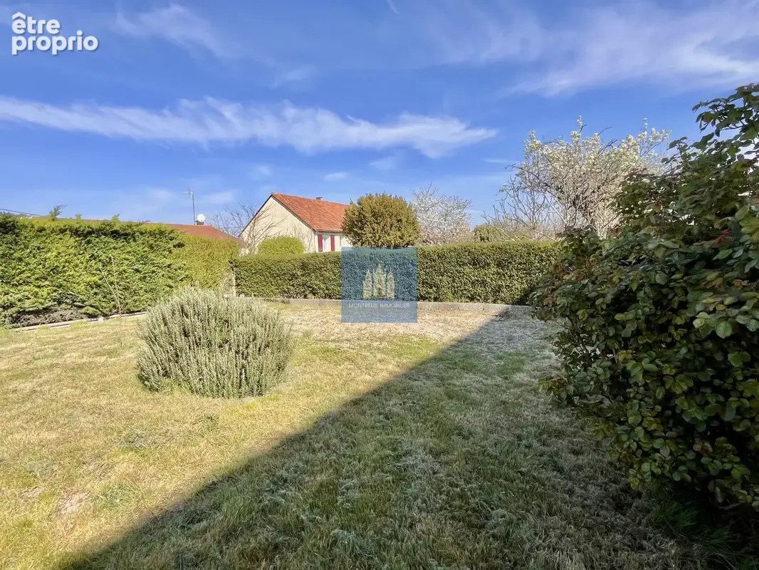 Loudun  (86) Maison familiale lumineuse 6 CH avec atelier et RDJ PMR - photo 12