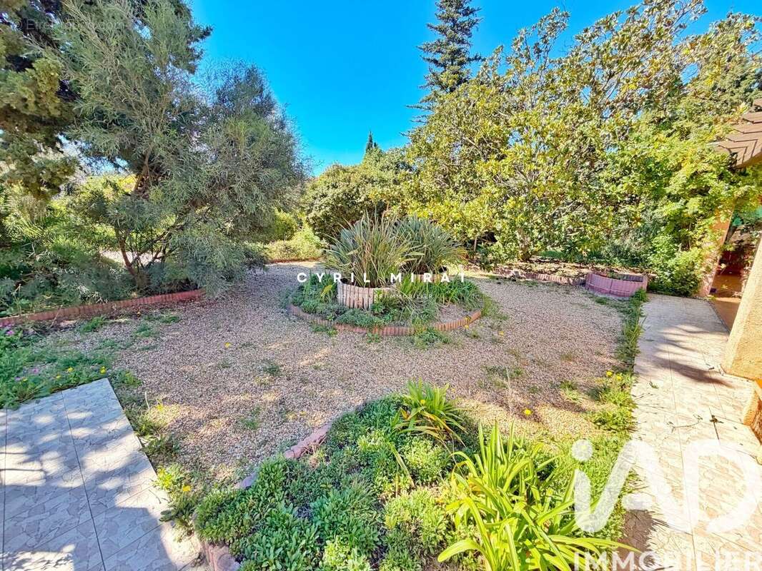 Photo 2 - Maison à LA SEYNE-SUR-MER