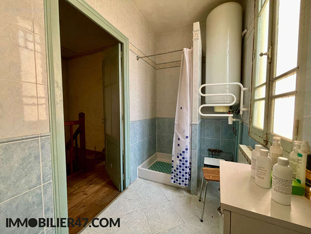 Maison à CASTELMORON-SUR-LOT